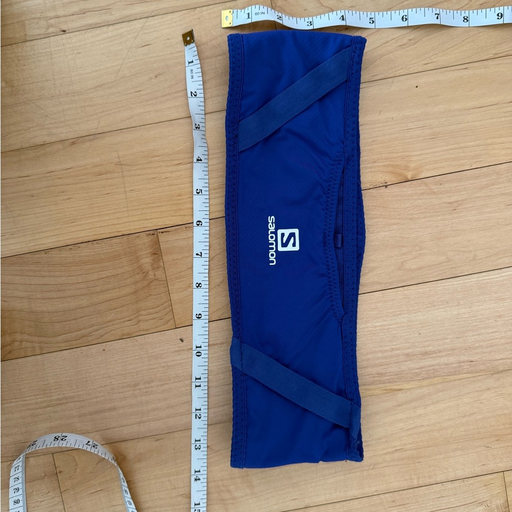 Salomon Royal Blue Running Belt for phone, keys